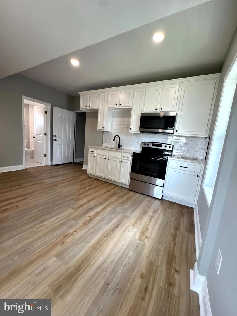 77 BYBERRY ROAD #UNIT C Hatboro, PA 19040