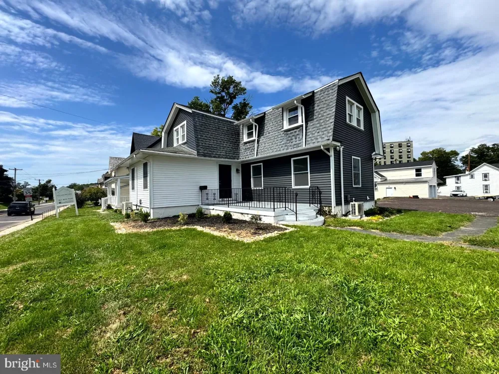 77 BYBERRY ROAD #UNIT C Hatboro, PA 19040