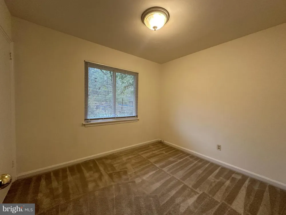 2237 HIGHLAND AVENUE Falls Church, VA 22046