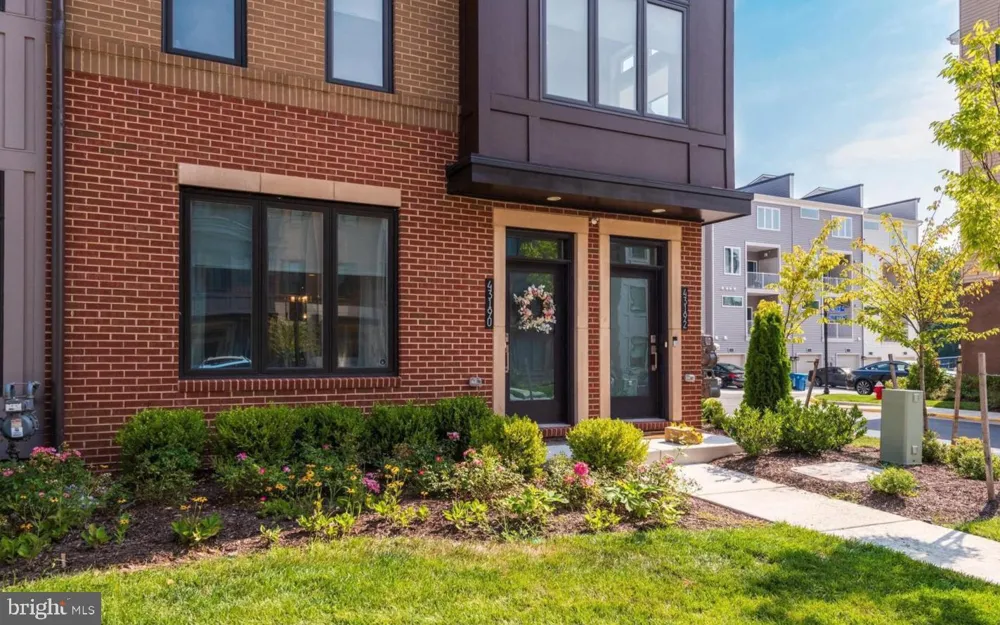 43190 MONGOLD SQUARE Ashburn, VA 20148