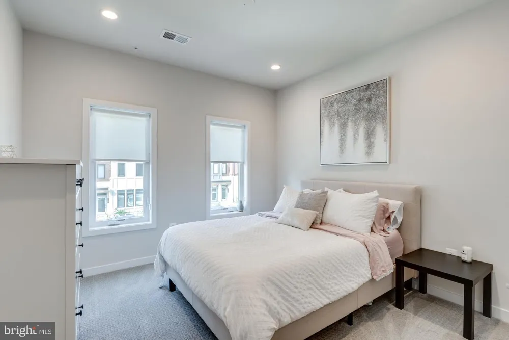 43190 MONGOLD SQUARE Ashburn, VA 20148