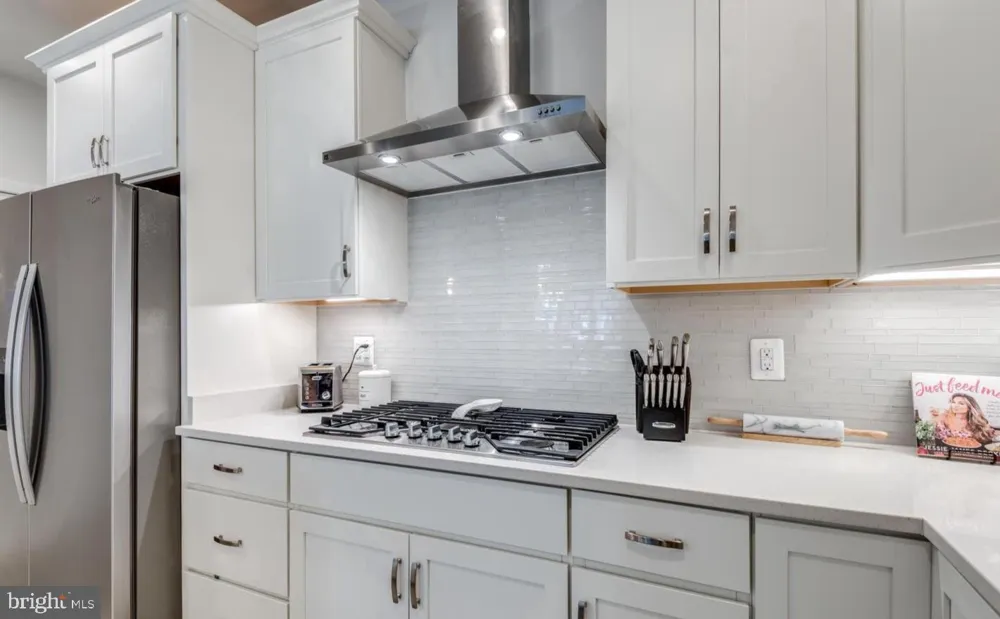 43190 MONGOLD SQUARE Ashburn, VA 20148