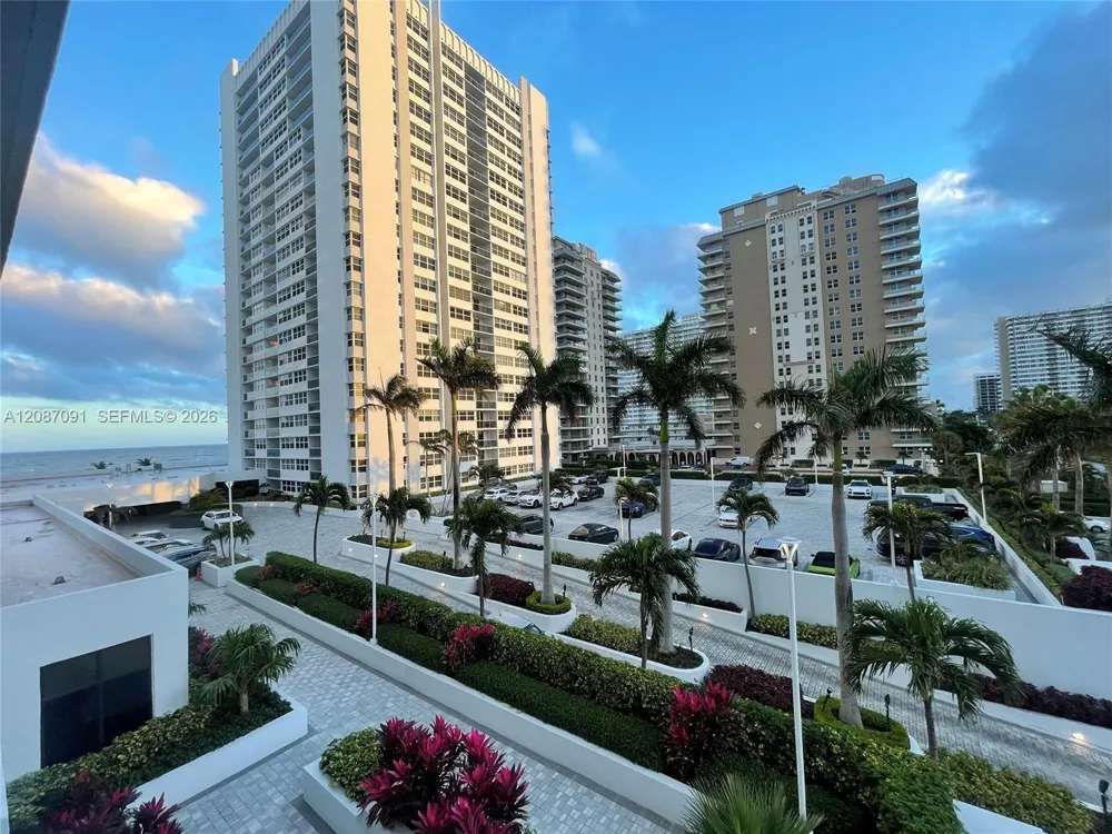 1880 S Ocean Dr #402 Hallandale Beach, FL 33009