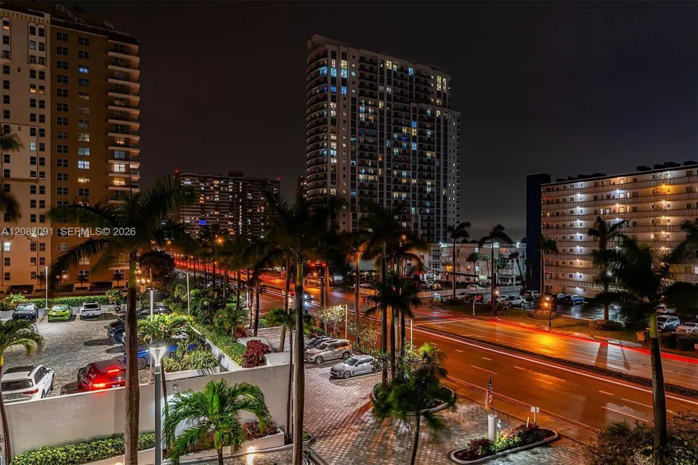 1880 S Ocean Dr #402 Hallandale Beach, FL 33009