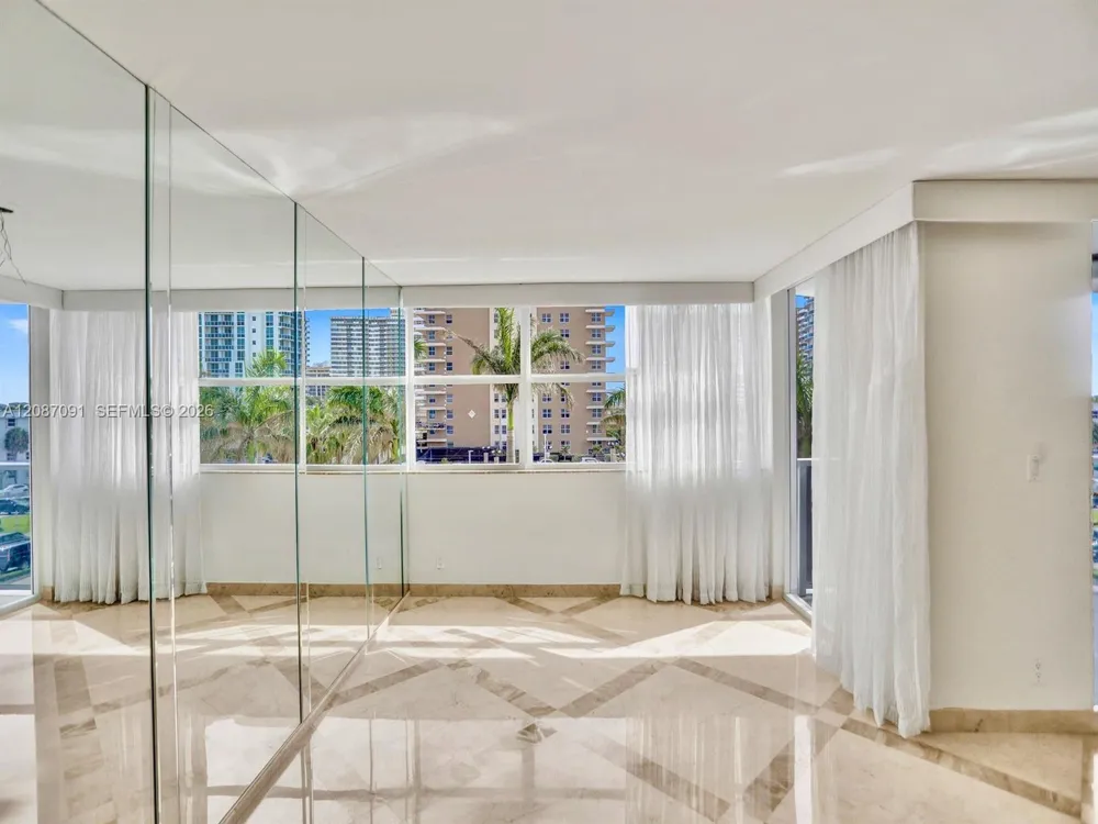 1880 S Ocean Dr #402 Hallandale Beach, FL 33009