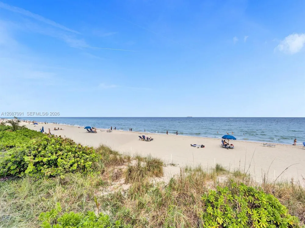 1880 S Ocean Dr #402 Hallandale Beach, FL 33009