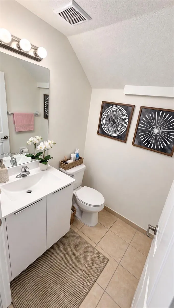 4219 SW 165th Ct #4219 Miami, FL 33185