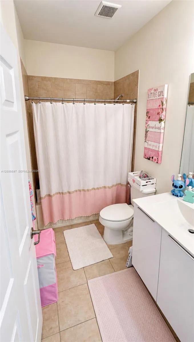 4219 SW 165th Ct #4219 Miami, FL 33185