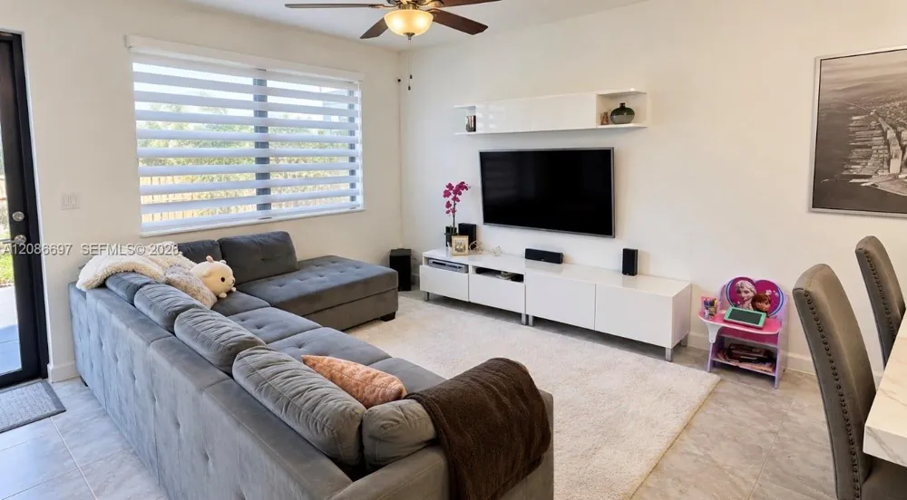 4219 SW 165th Ct #4219 Miami, FL 33185