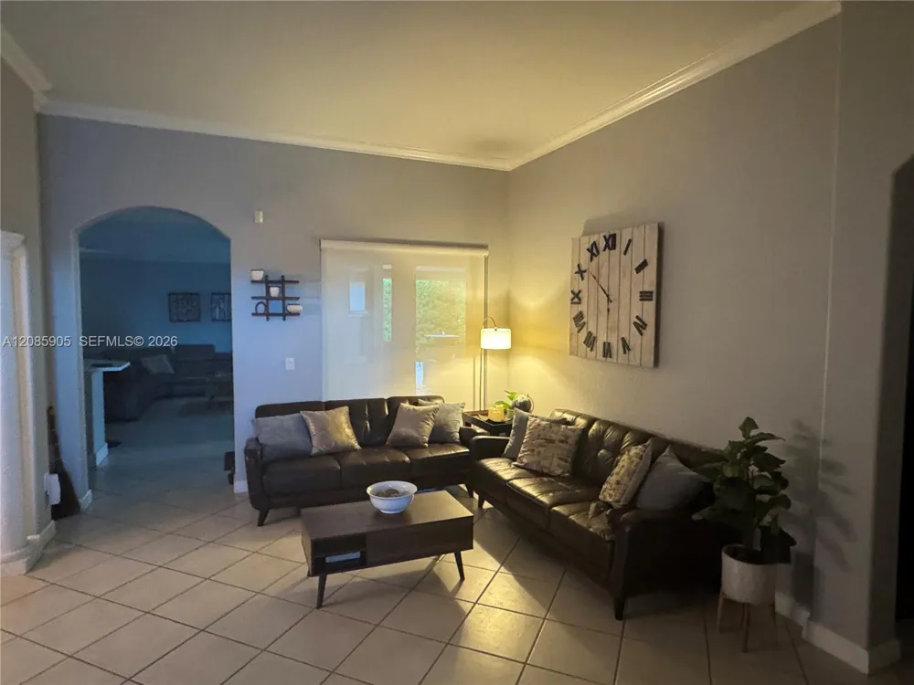 1150 NW 135th Ct #1150 Miami, FL 33182