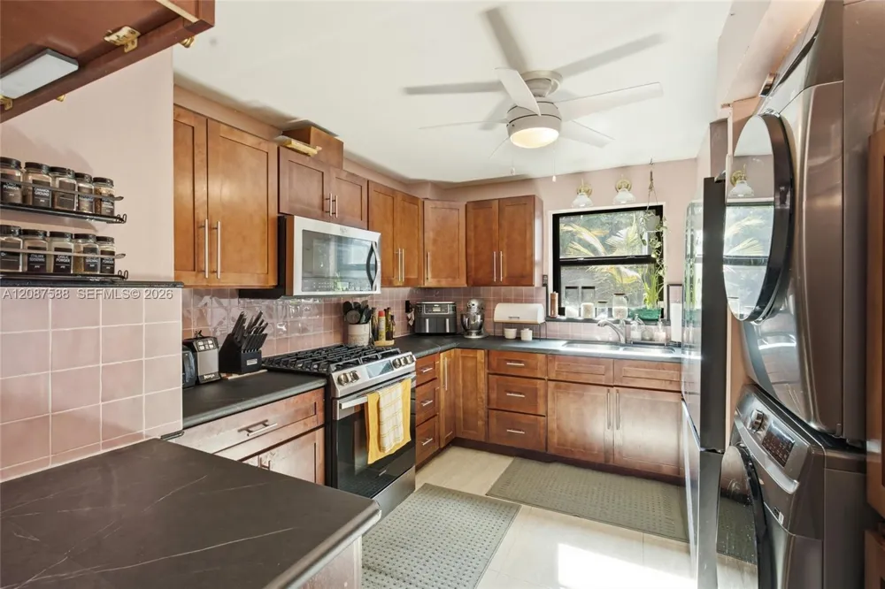 11116 SW 70th Ter Miami, FL 33173