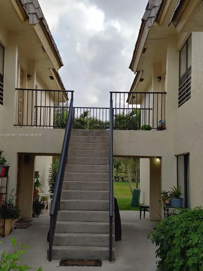 11128 Royal Palm Blvd #8-10 Coral Springs, FL 33065