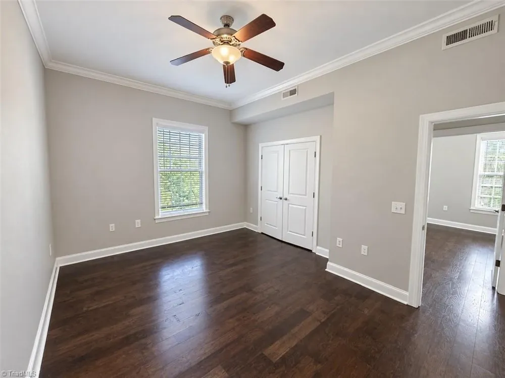 238 E Lewis Street #403 Greensboro, NC 27406