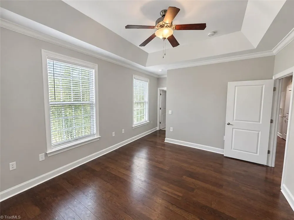 238 E Lewis Street #403 Greensboro, NC 27406