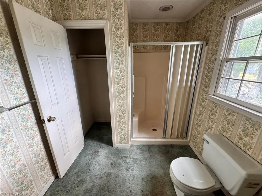 3804 Cameron Avenue Greensboro, NC 27401