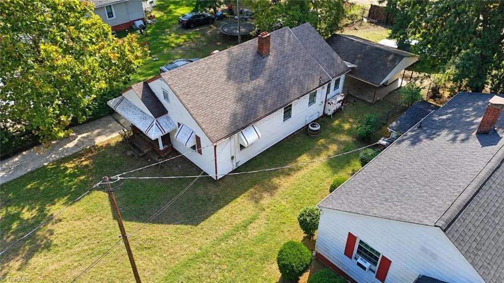3804 Cameron Avenue Greensboro, NC 27401