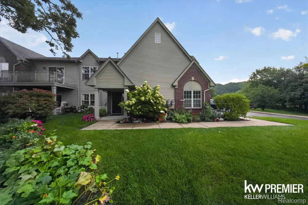 1081 Addington Lane Ann Arbor City, MI 48108
