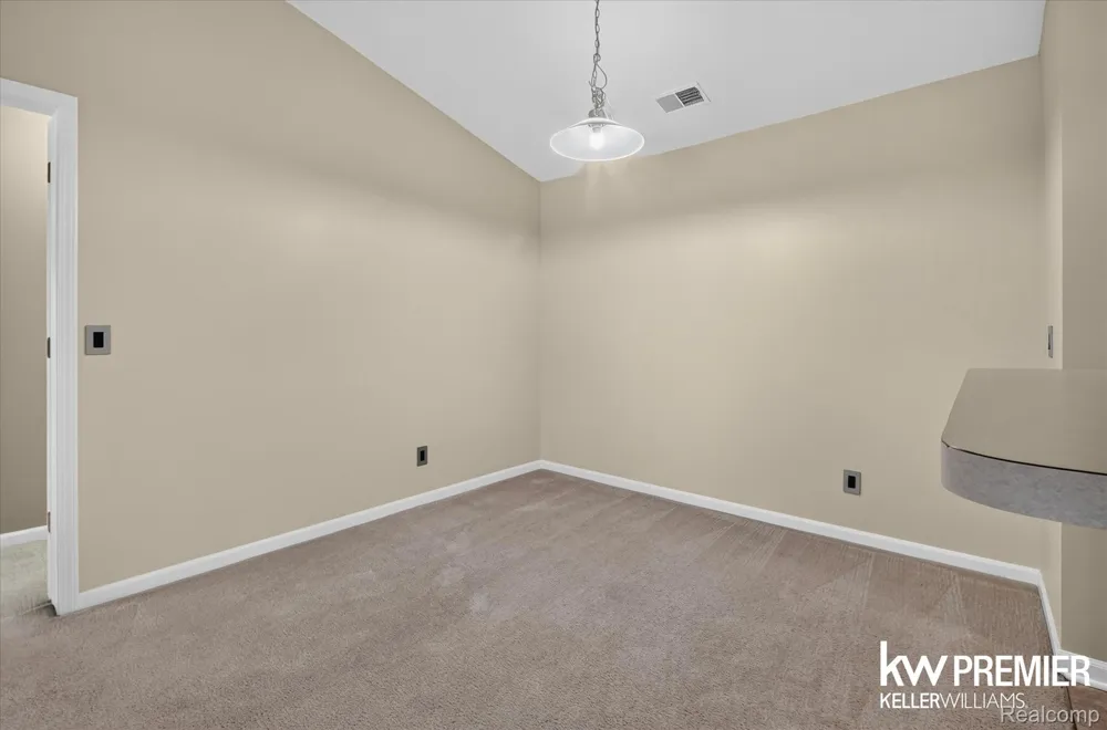 1081 Addington Lane Ann Arbor City, MI 48108