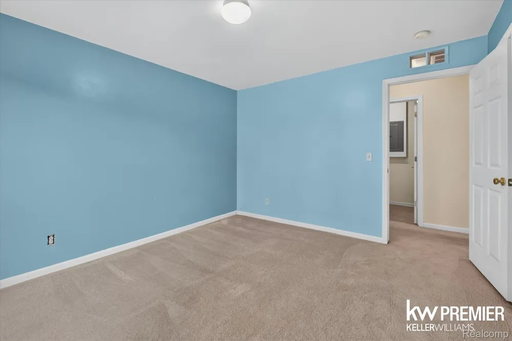 1081 Addington Lane Ann Arbor City, MI 48108