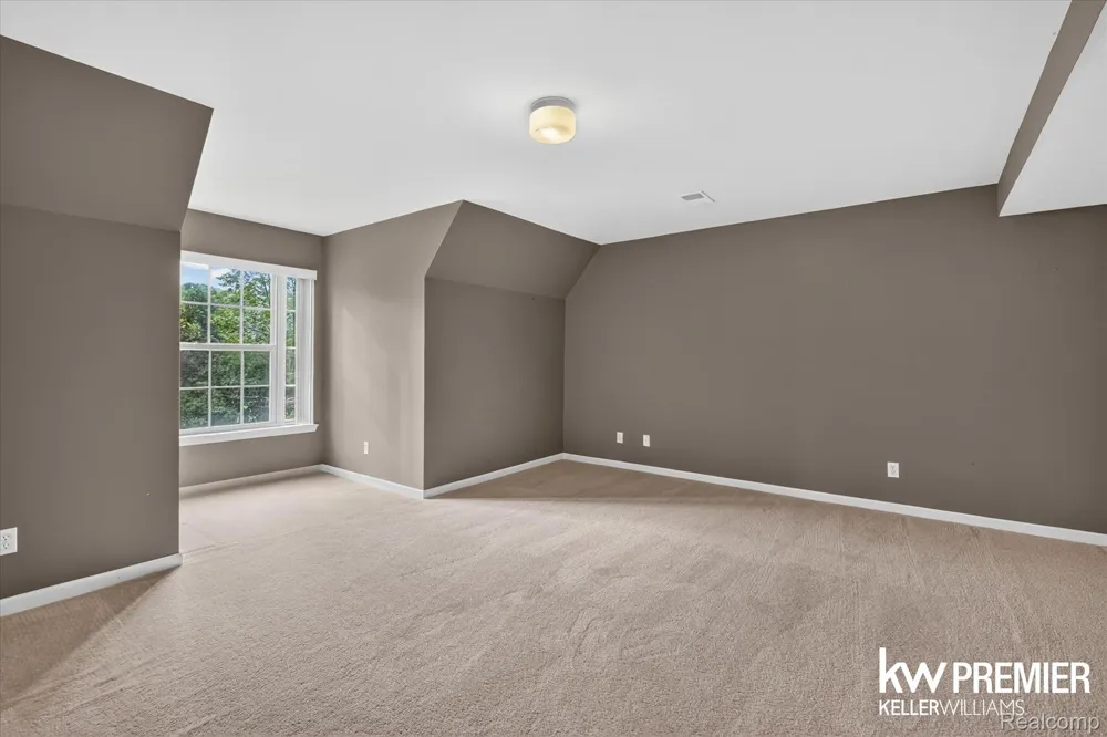 1081 Addington Lane Ann Arbor City, MI 48108