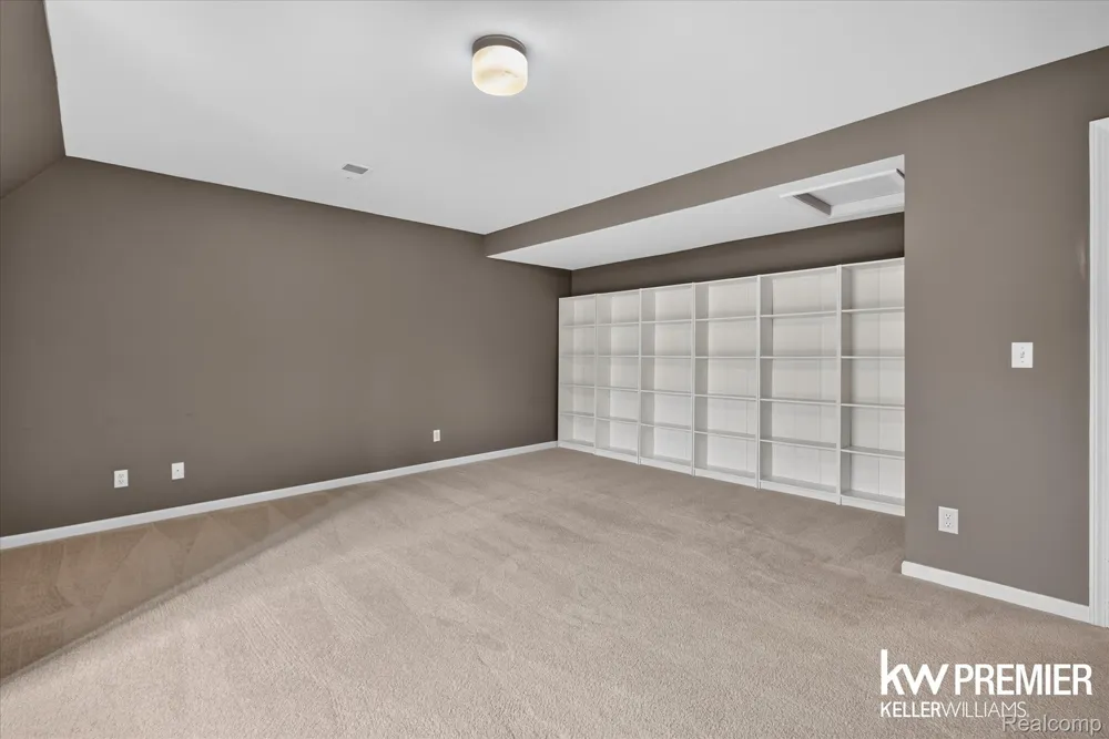 1081 Addington Lane Ann Arbor City, MI 48108
