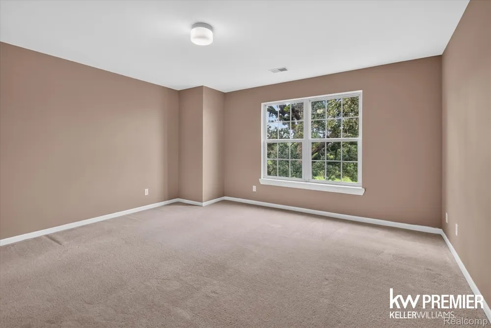 1081 Addington Lane Ann Arbor City, MI 48108