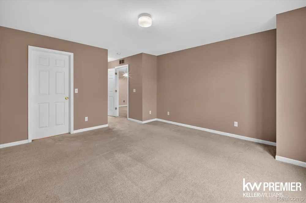 1081 Addington Lane Ann Arbor City, MI 48108