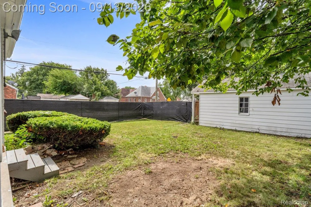 16701 Harlow Street Detroit City, MI 48235