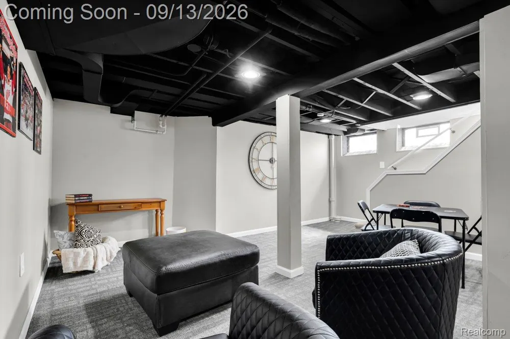 16701 Harlow Street Detroit City, MI 48235