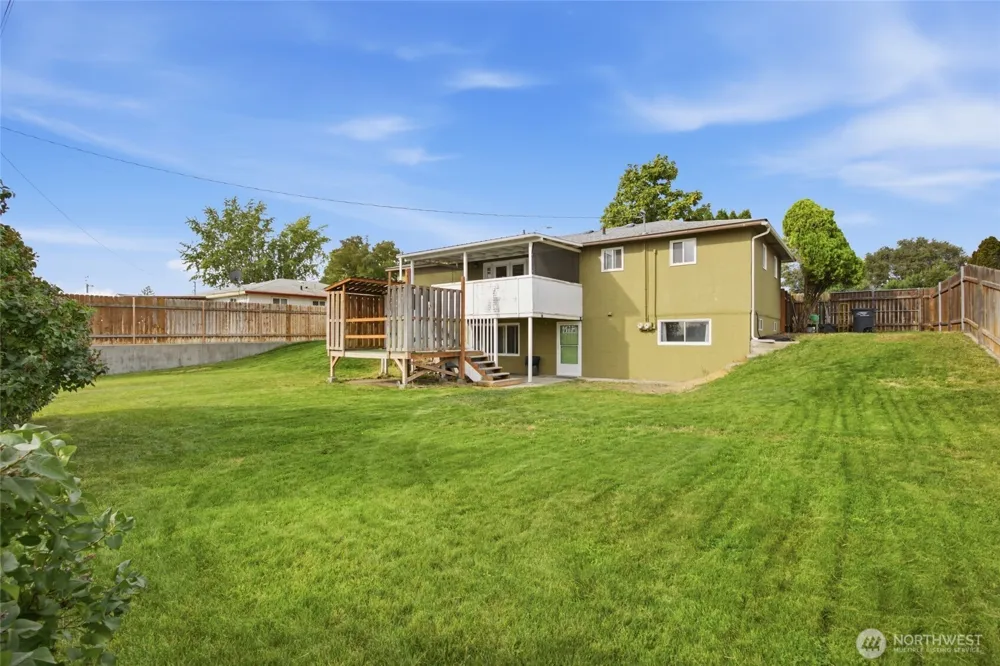 4289 Joann Drive NE Moses Lake, WA 98837