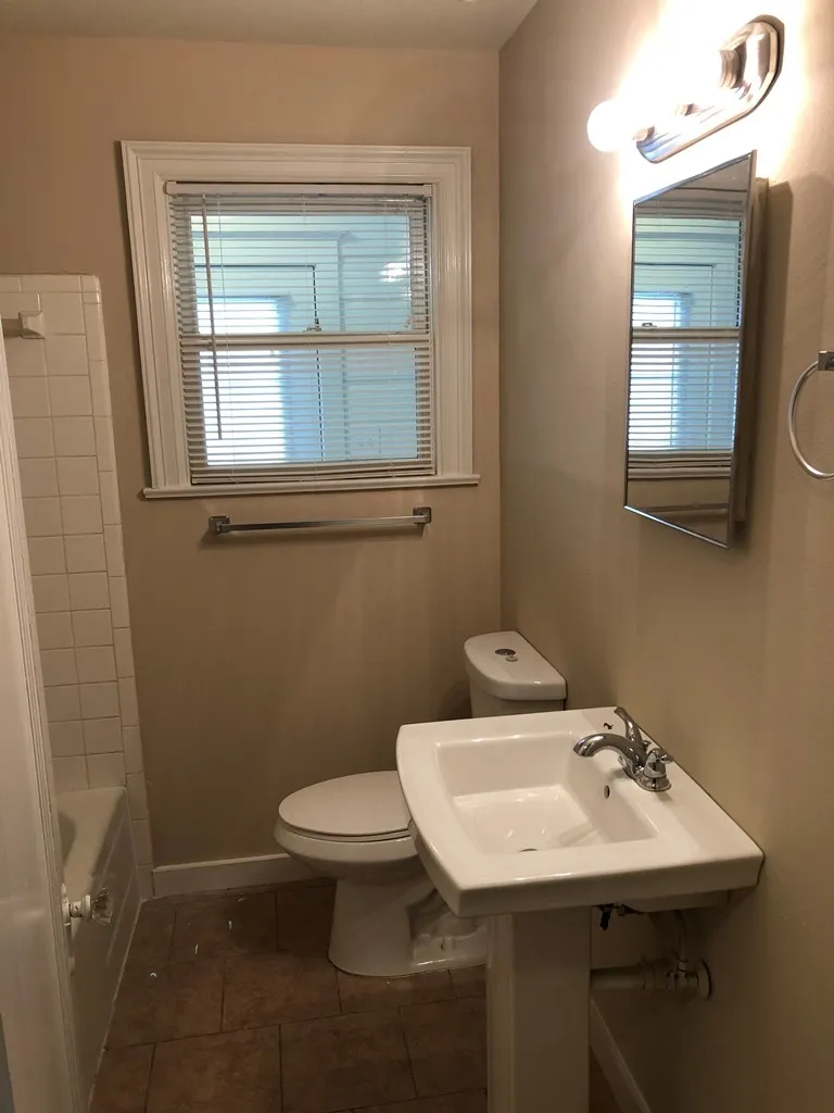 1511 Redd Street #B Austin, TX 78745