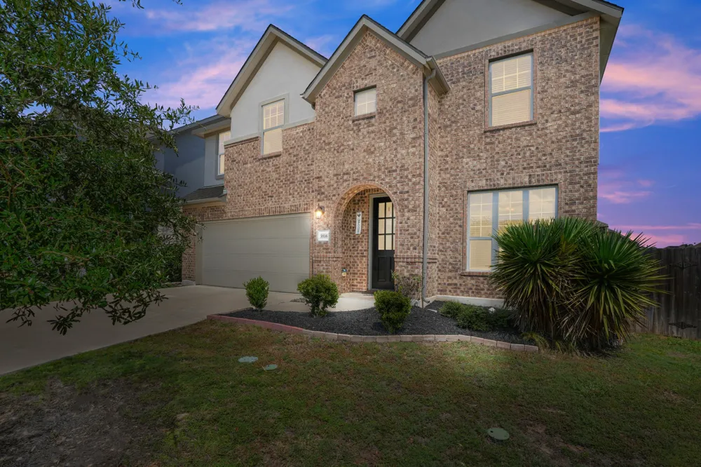 3816 Bow Perch Street Pflugerville, TX 78660