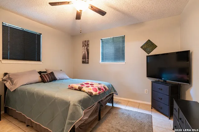 2114 TERMINAL LOOP RD McQueeney, TX 78123