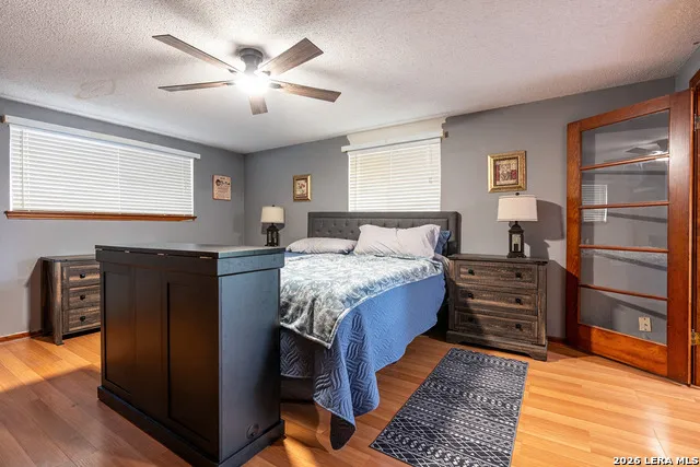 2114 TERMINAL LOOP RD McQueeney, TX 78123