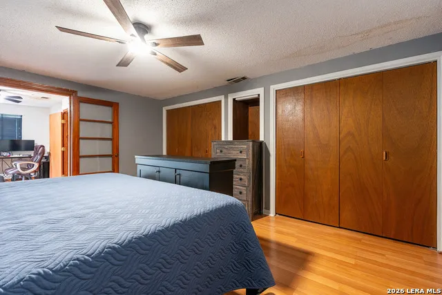 2114 TERMINAL LOOP RD McQueeney, TX 78123