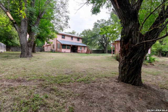 2114 TERMINAL LOOP RD McQueeney, TX 78123