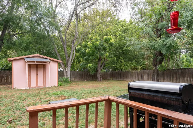 2114 TERMINAL LOOP RD McQueeney, TX 78123