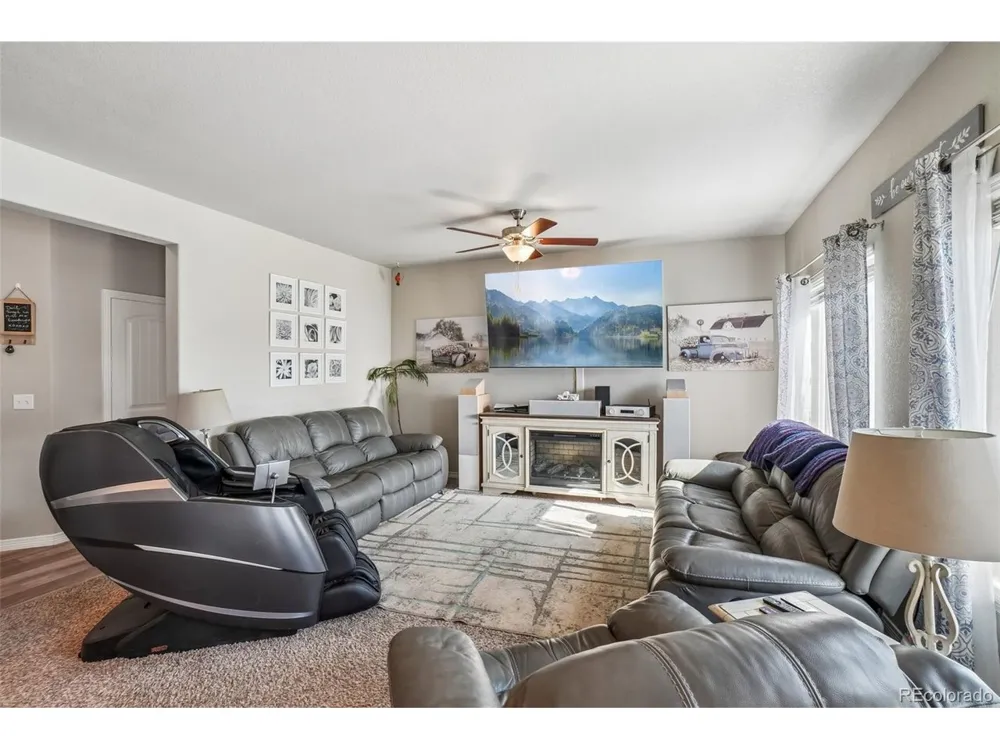 4988 Priors Drive Windsor, CO 80550