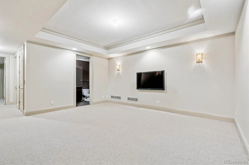 322 Adams Street Denver, CO 80206