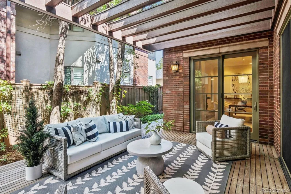 322 Adams Street Denver, CO 80206