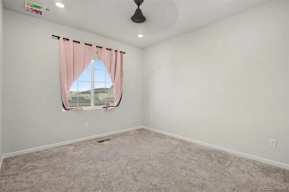8830 Fraser River Loop Littleton, CO 80125