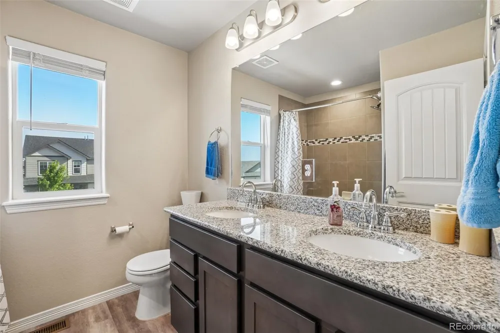 4988 Priors Drive Windsor, CO 80550