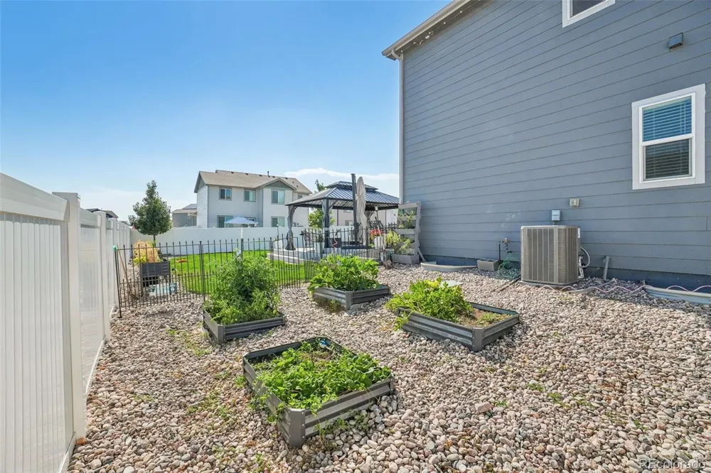 4988 Priors Drive Windsor, CO 80550