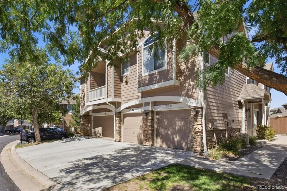 1332 Carlyle Park Circle Highlands Ranch, CO 80129