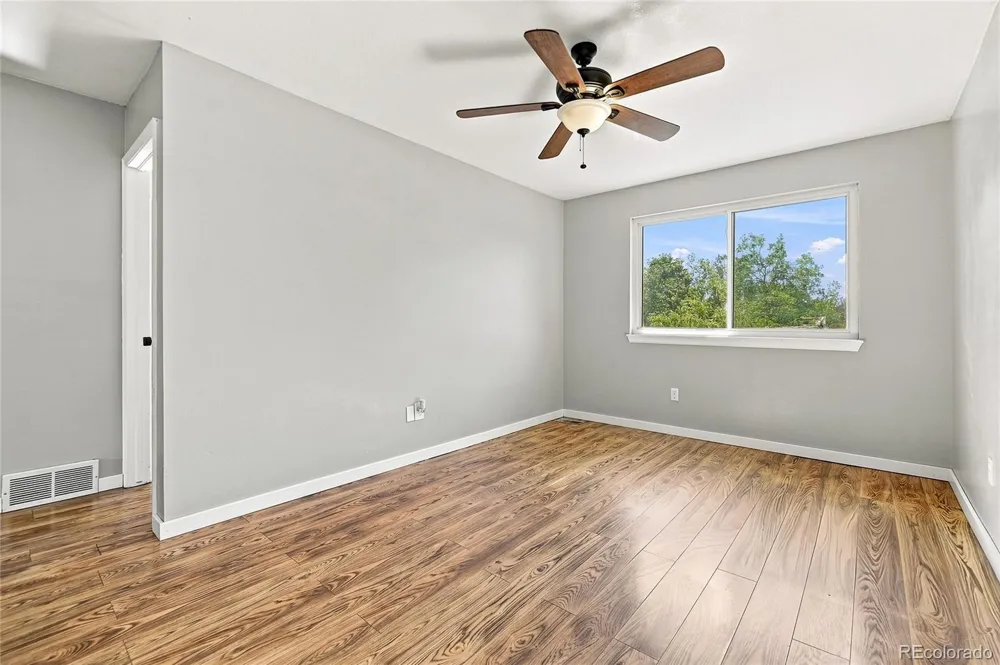 1957 W 102nd Avenue Thornton, CO 80260