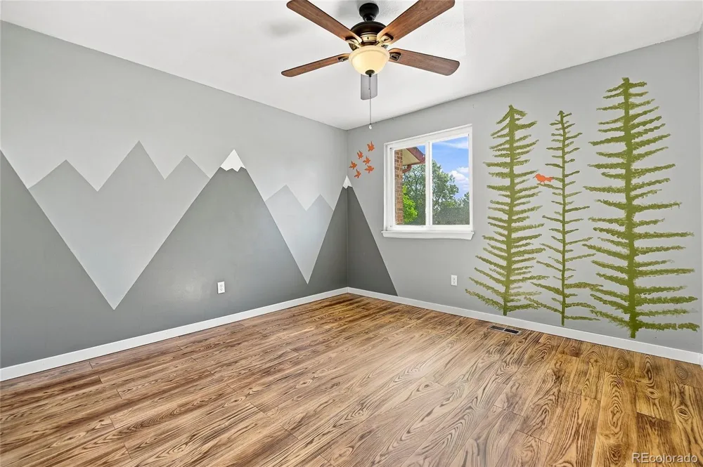 1957 W 102nd Avenue Thornton, CO 80260