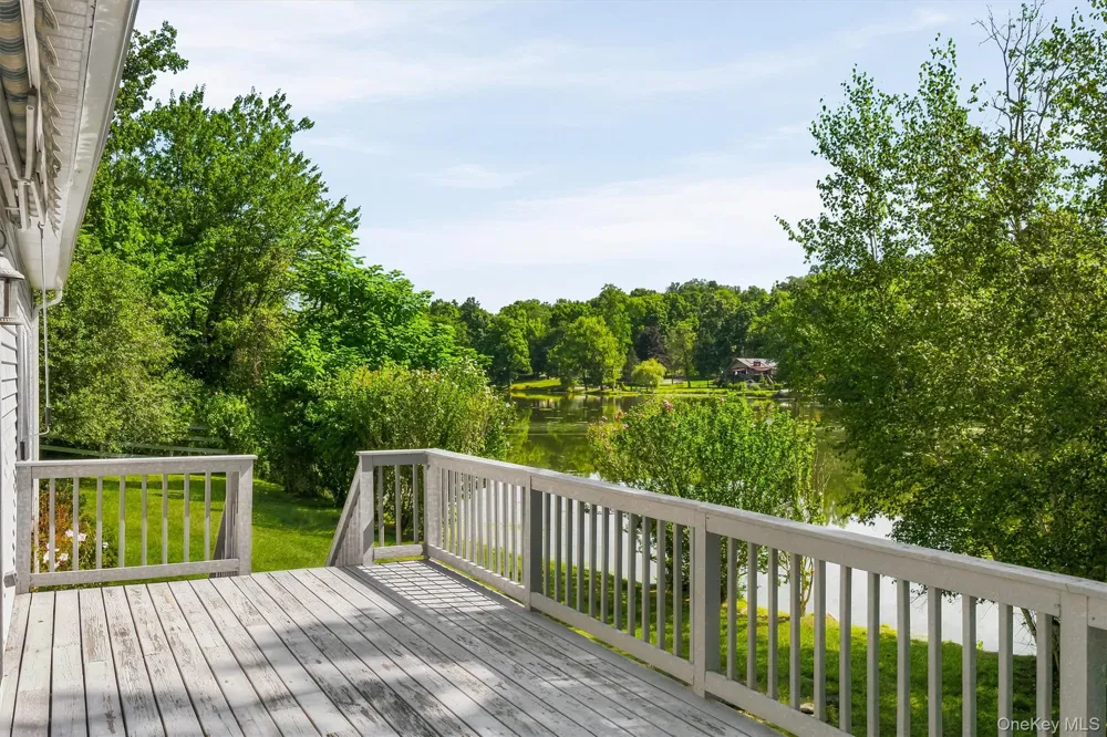 136 Lake Road Salisbury Mills, NY 12577