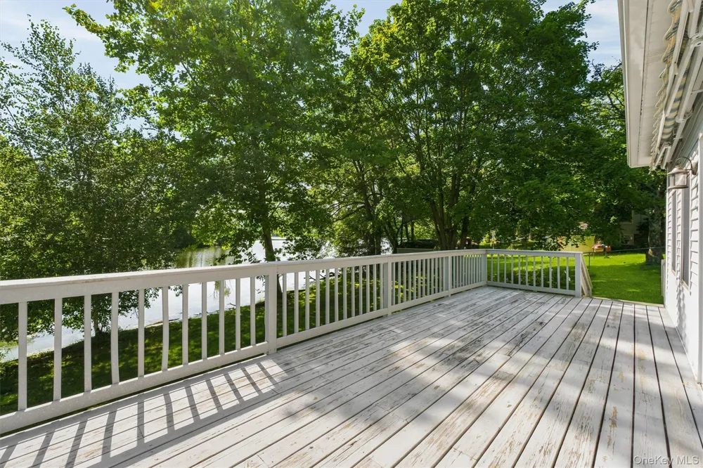 136 Lake Road Salisbury Mills, NY 12577