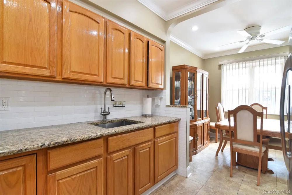 2533 Tenbroeck Avenue Bronx, NY 10469