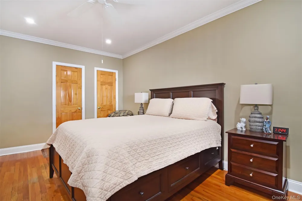 2533 Tenbroeck Avenue Bronx, NY 10469
